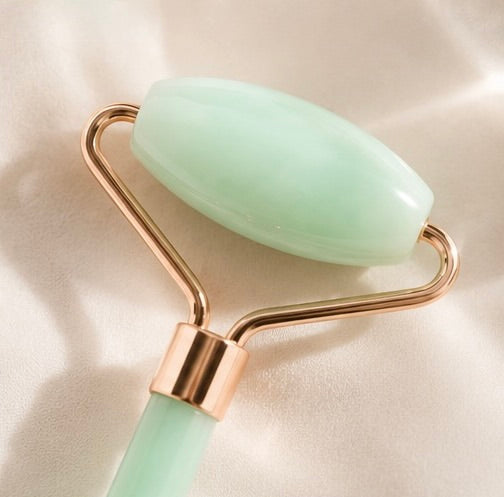 Aura Cooling Roller & Gua Sha Set
